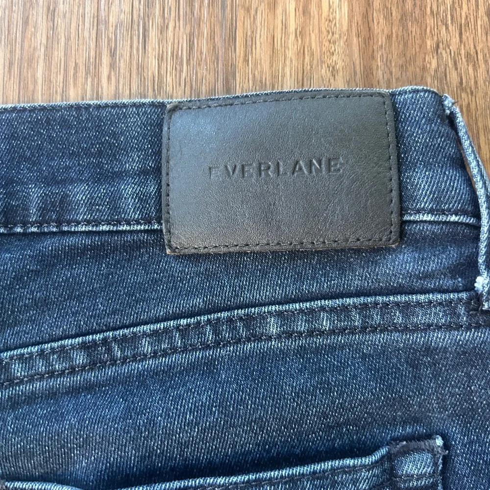 EVERLANE The Authentic Stretch Slim Bootcut Jean Dark Wash Casual Denim Size 26 - Picture 13 of 14